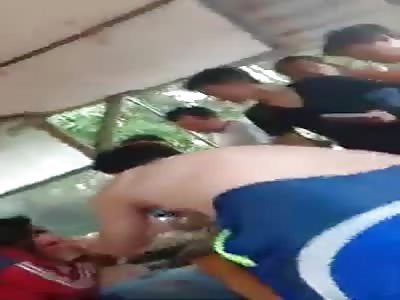 thief receive good karma in street of  bancok