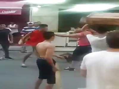  Arrest of a thief and his accomplice