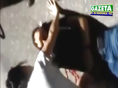 Off duty cop shot in the head in agony trying to touch his wound