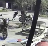 Motorcycle vs Pedestrian 