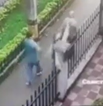Sprinting Assassin Kills Elderly Man From Behind
