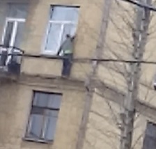 Drunk Peeping Tom Falls to His Death