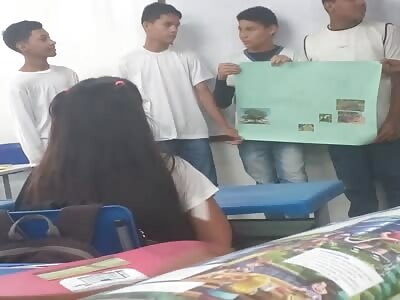 Atack  Municipal School Student stabbed a young woman Attacked 