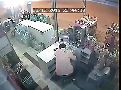 HASTY DRIVER FOR CHRISTMAS SHOPPING 