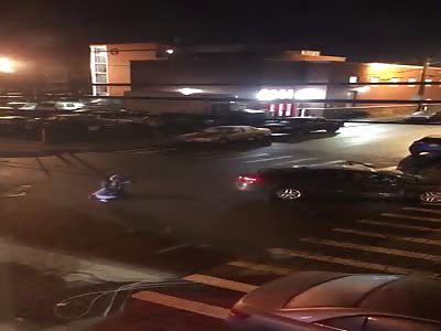 ROAD RAGE: COWARD MAN BEATING WOMAN AFTER ACCIDENT