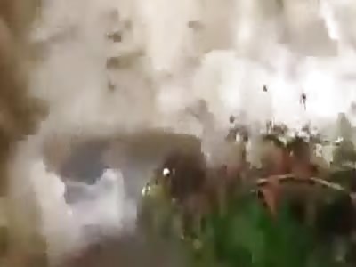 Peruvian who goes to sleep is carried away by the current