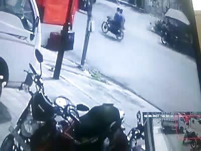 2 Riders Killed  by truck in Incredible Colision