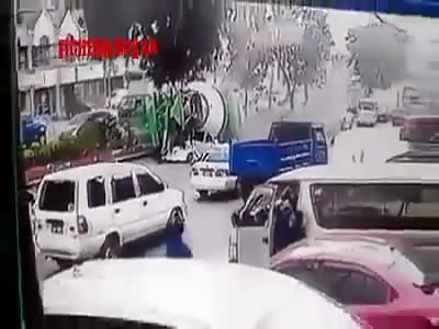 Heavy truck squashes self