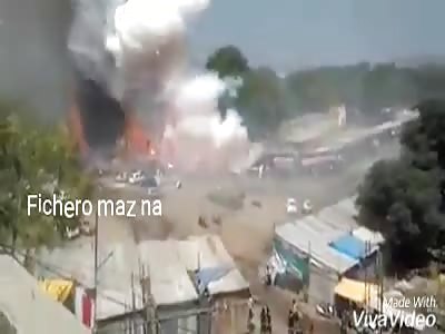 PIROTECNIA: oversight causes an explosion of pyrotechnic rockets