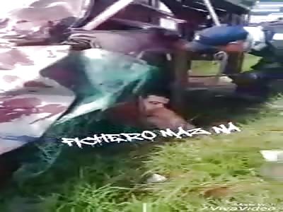 ACCIDENT: men get caught in their car when they hit another car