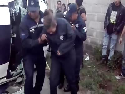 ACCIDENT: patrol dumps and leaves wounds to the police pigs