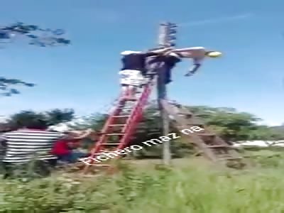 work accident man dies Electrocutado