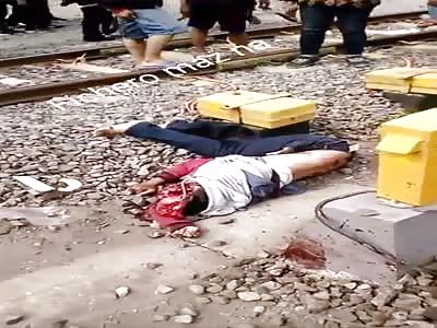 MAN SUFFERS TERRIBLE ACCIDENT IN THE TRAIN ROADS