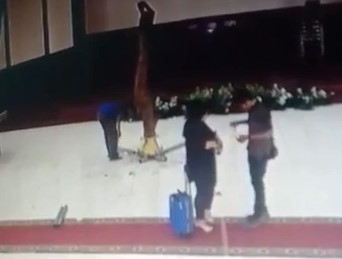 Damn..! Final Destination Type Death 