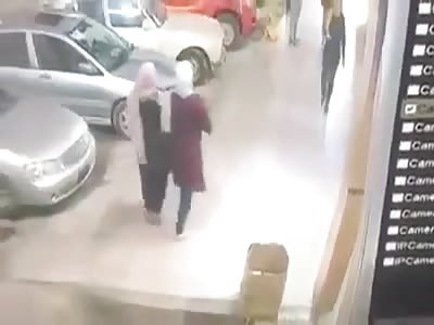 Caught on CCTV: Man Stabbed to Death in Saudi Arabia