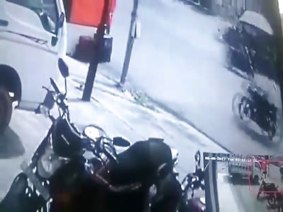 ACCIDENT OF MOTORCYCLISTS