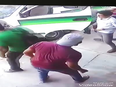 Minibus Crushes Pedestrians (Uncensored & Full Video) 