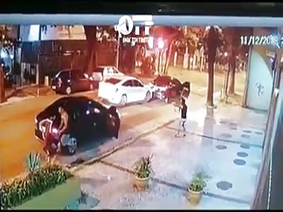 DISPUTE TO GUNS BETWEEN GANGS