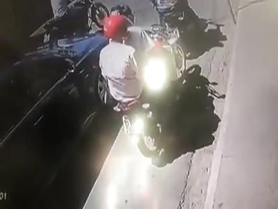 CCTV Captures Security Guard's Assassination