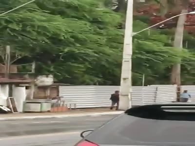 MAN FALLS FROM LIGHT POST