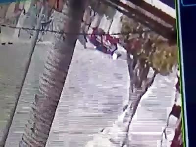 2 policemen attacked for revenge in sao paulo