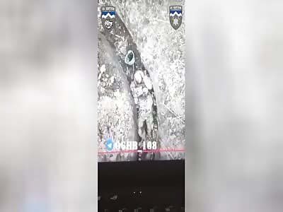 Injured russian soldier recieves ukrainian last aid