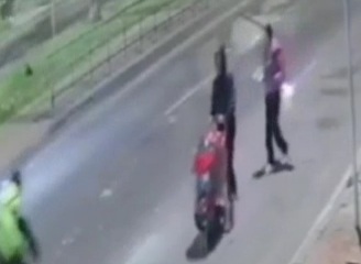 Speeding Motorcyclist horrifically crashed into couple with baby in stroller 