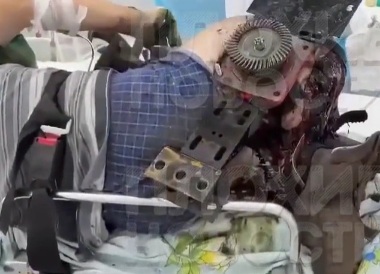 [TWISTED LEGS]LAST DAY AT WORK!!!!!