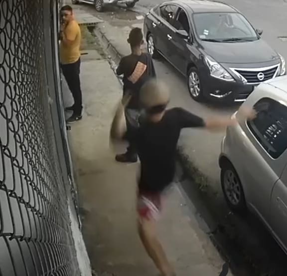 Man Receives Brutal Kick To The Head, Dies In The Hospital