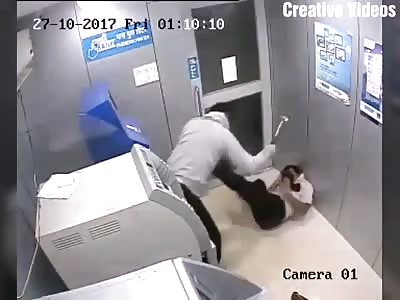 Security Guard Attacked with Hammer Inside ATM 