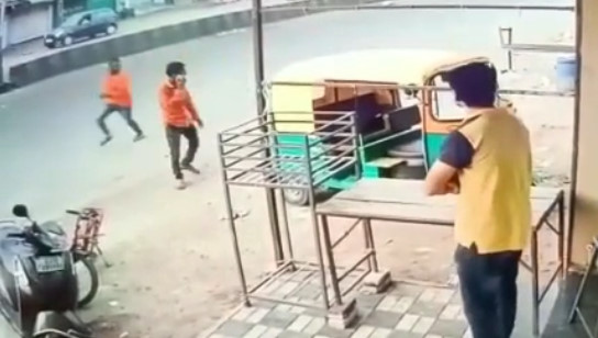 Cop Beating the Wrong Person because of his Shirt Color