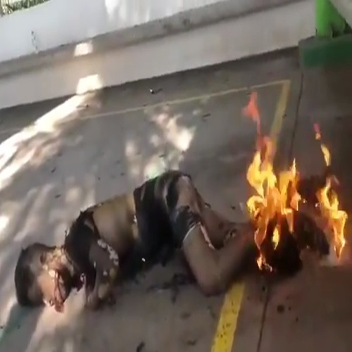 Two Suspected Criminals Killed after being Lynched and Burned by Civilians in Olinalá, Guerrero. 