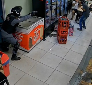 Armed Robber Meets Uniformed Karma