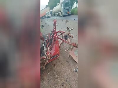 victim of accident died thrown on the road