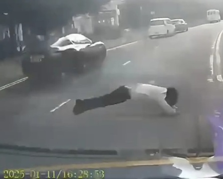 Depressed man commit suicide by jumping under running car 