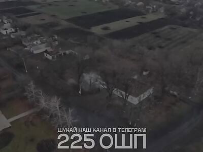 Ukrainian Bradley successfully evacuates Infantry.