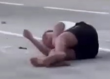 Collision between two motorcycle leave biker convulsing 