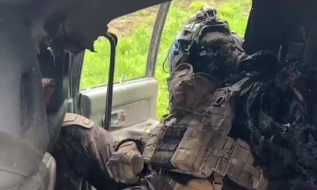 A Ukrainian SOF member couldn't stand a drone