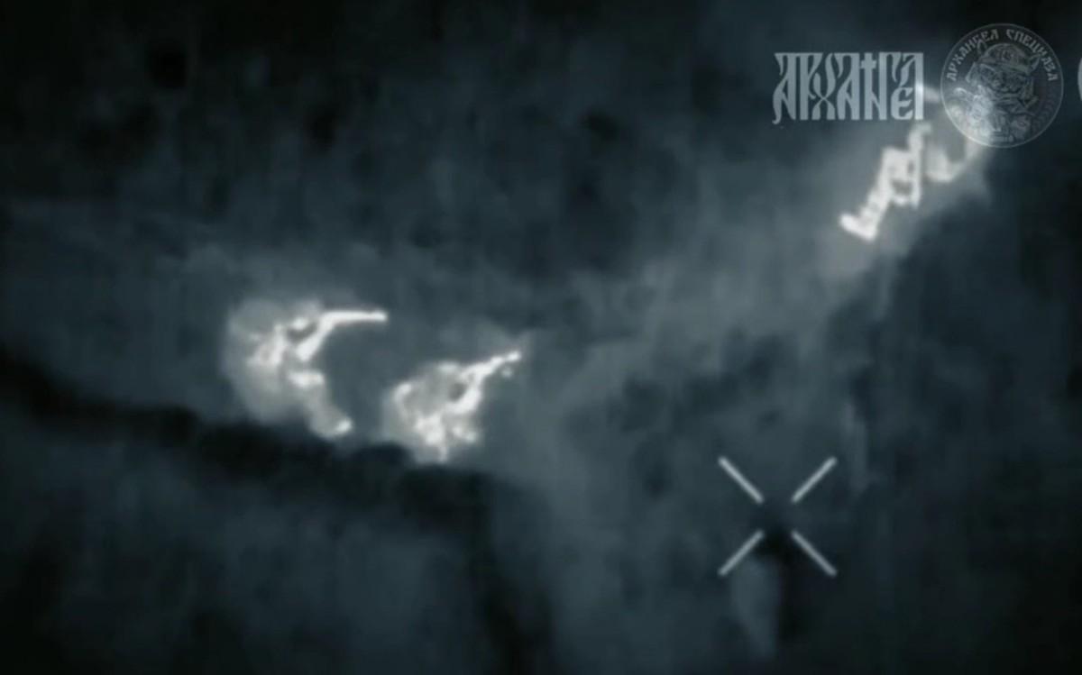 Close combat, elimination of two oporniks. 