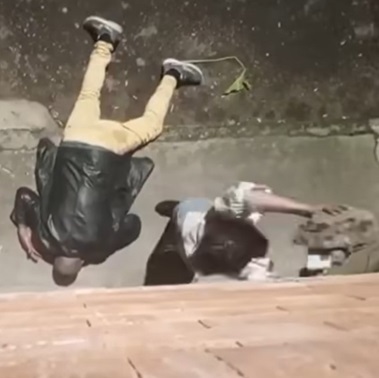 Woman Kills Boyfriend With a Huge Boulder In Colombia