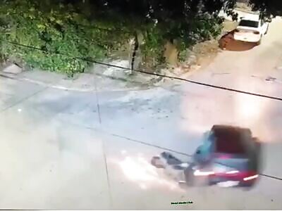 Morning traffic in Palermo: now with bonus criminals