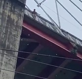 The Man Leapt From the Bridge and Met a Tragic End.