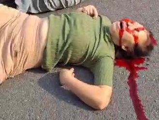 Horrific Collision between two speeding moped 