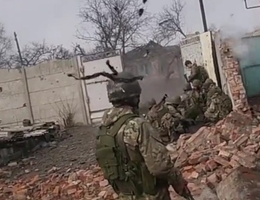 Russian soldier saved by his helmet from a direct headshot 