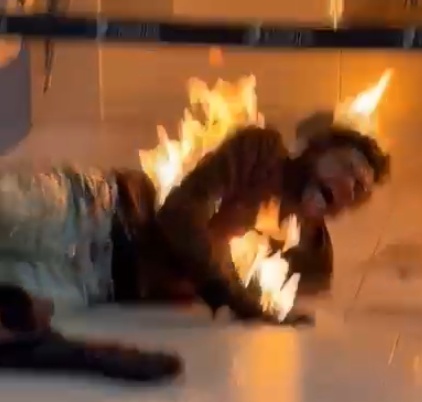 Man Sets Himself On Fire at a Lottery Shop In a Shopping Mall In Florianópolis