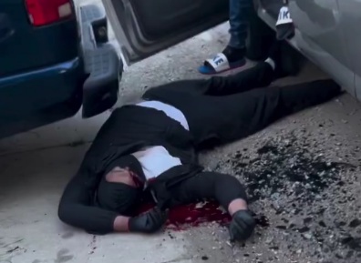 When a robbery goes wrong ... 2 man down