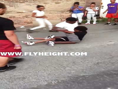 One on One Doesnâ€™t Go as Planned after Kid Gets KOâ€™D by Opponentâ€™s Friend
