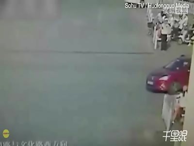 Toddler thrown from car after parent fails to close door