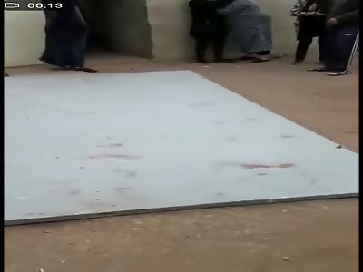 heavy iron door fall on young moroccan girl die on the spot