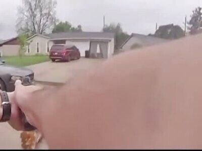 Texas cop shoots fleeing suspect